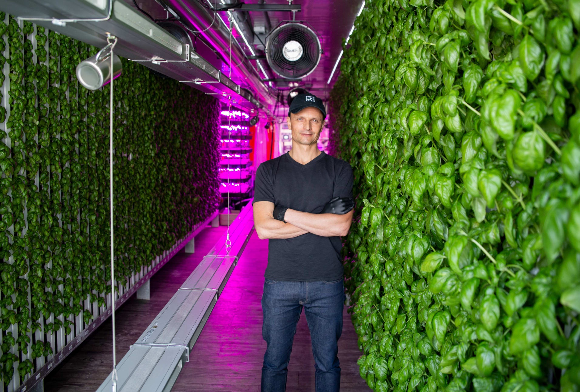this photo shows Tobias Peggs, who cofounded Square Roots with Kimbal Musk